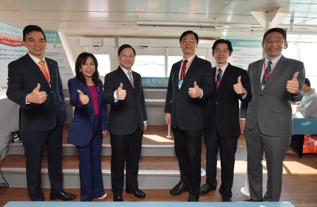 �ɽ�(j��ng)��(j��)�����g(sh��)ָ̎��(d��o)�Ƅ�(d��ng)��͸�^���_(d��)��������I(y��)���g(sh��)�о�Ժ�c������������������춸��ہ����ǻ۶�݆���Ȍ�(d��o)������Micro LED͸���@ʾ������(22)�Ն���(�������_(d��)��늠I(y��ng)�\(y��n)�L(zh��ng)�߿���(j��ng)���¸�������݆��˾�����L(zh��ng)�S��������(j��ng)��(j��)�����L(zh��ng)��ȫ���������и����L(zh��ng)�_�_(d��)������(j��ng)��(j��)�����g(sh��)̎���L(zh��ng)���܄P������Ժ늹�ϵ�y(t��ng)�������L(zh��ng)������)