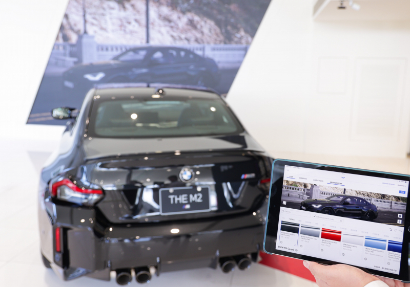 �p܇���漴�r(sh��)Ͷ�ŵ�LED���ϣ�Ϳɼ��r(sh��)���Q܇�v��(n��i)�b������x���c܇����ɫ���ṩ�����c��(sh��)܇�ȱ����ĳ���ʽ�o����̓�M�p܇�w�(y��n)