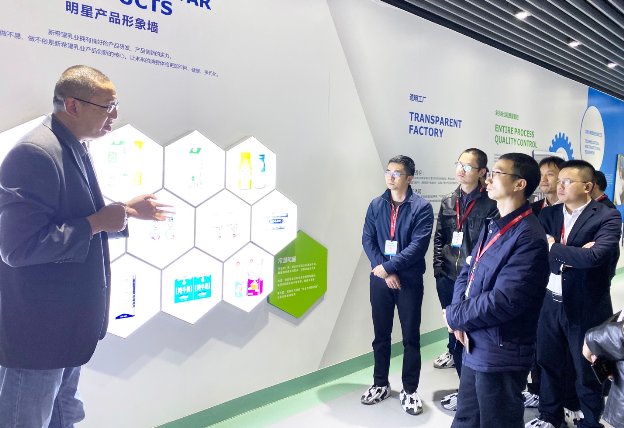 云行天府-走進新希望乳業 工業互聯網生態下的“新鮮”升級與互聯網銷售新篇章